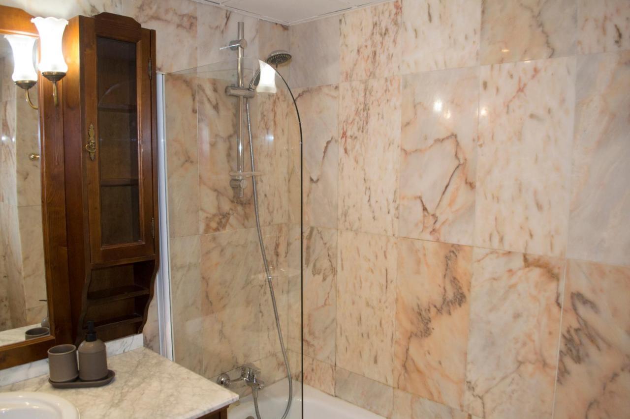 Apartamenticos Torrenueva I 萨拉戈萨 外观 照片