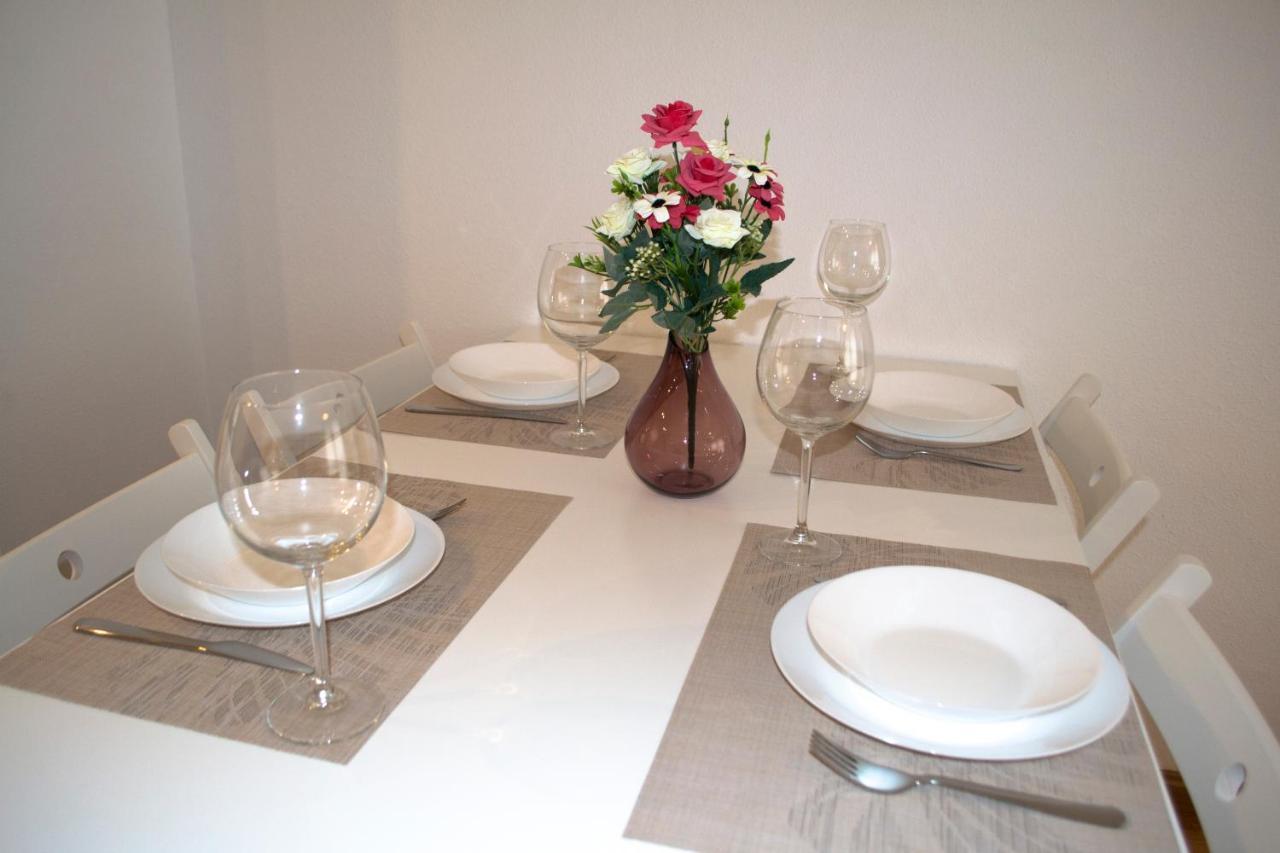 Apartamenticos Torrenueva I 萨拉戈萨 外观 照片